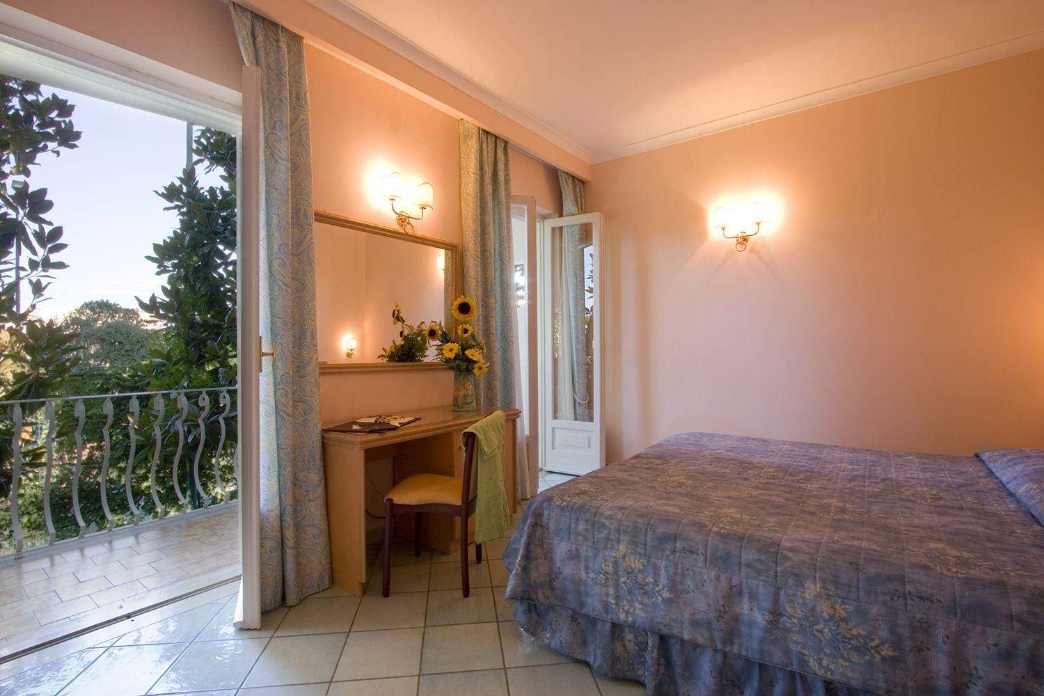 Hermitage Resort & Thermal Spa Isquia Habitación foto