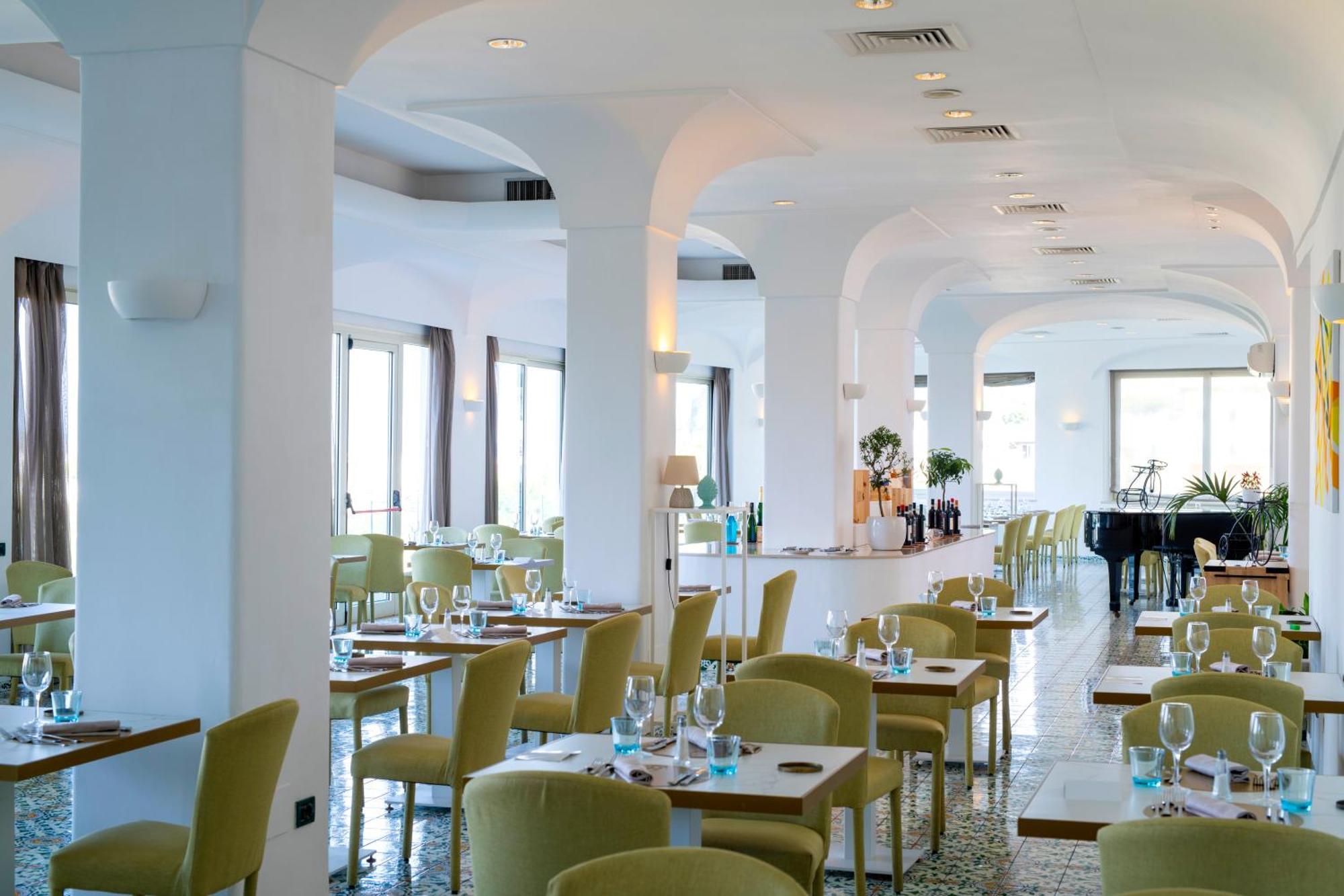 Hermitage Resort & Thermal Spa Isquia Exterior foto
