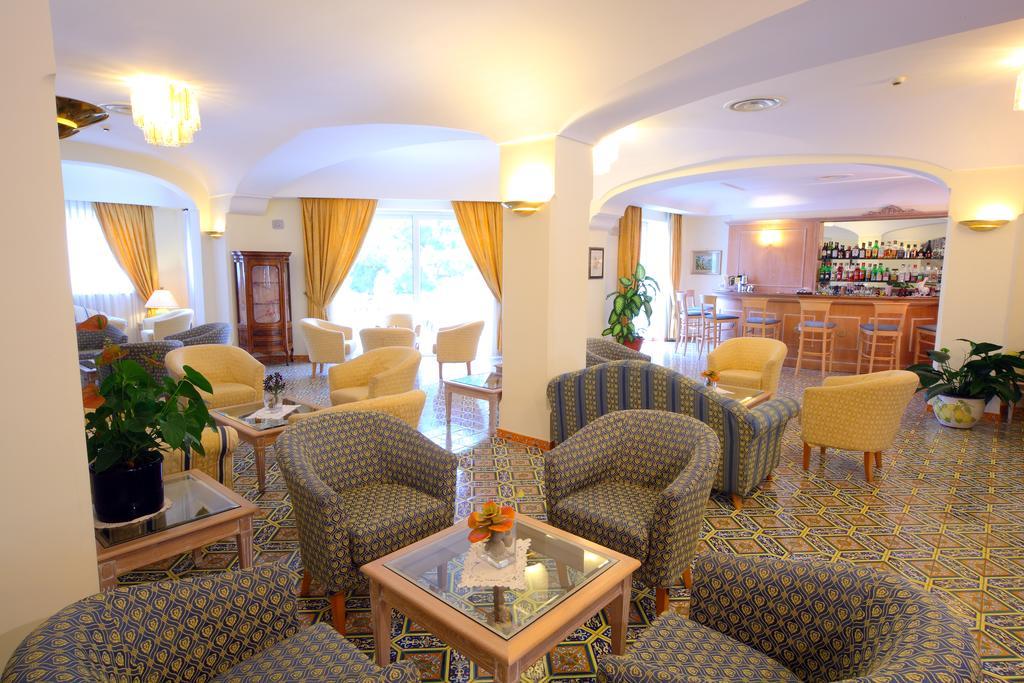 Hermitage Resort & Thermal Spa Isquia Exterior foto